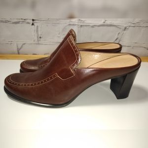 franco sarto clogs